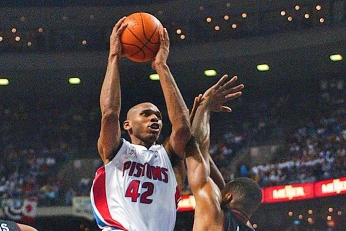 kaiyun-关于欧篮联赛程吃紧；底特律活塞窗口期再遭质疑；赛场秩序良好；球探报告显示潜力的信息