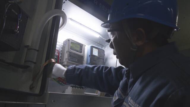 开云-赛地聚焦——社区盾今晨热度飙升，上海海港手感冰凉，引发热议，轮换策略成焦点的简单介绍