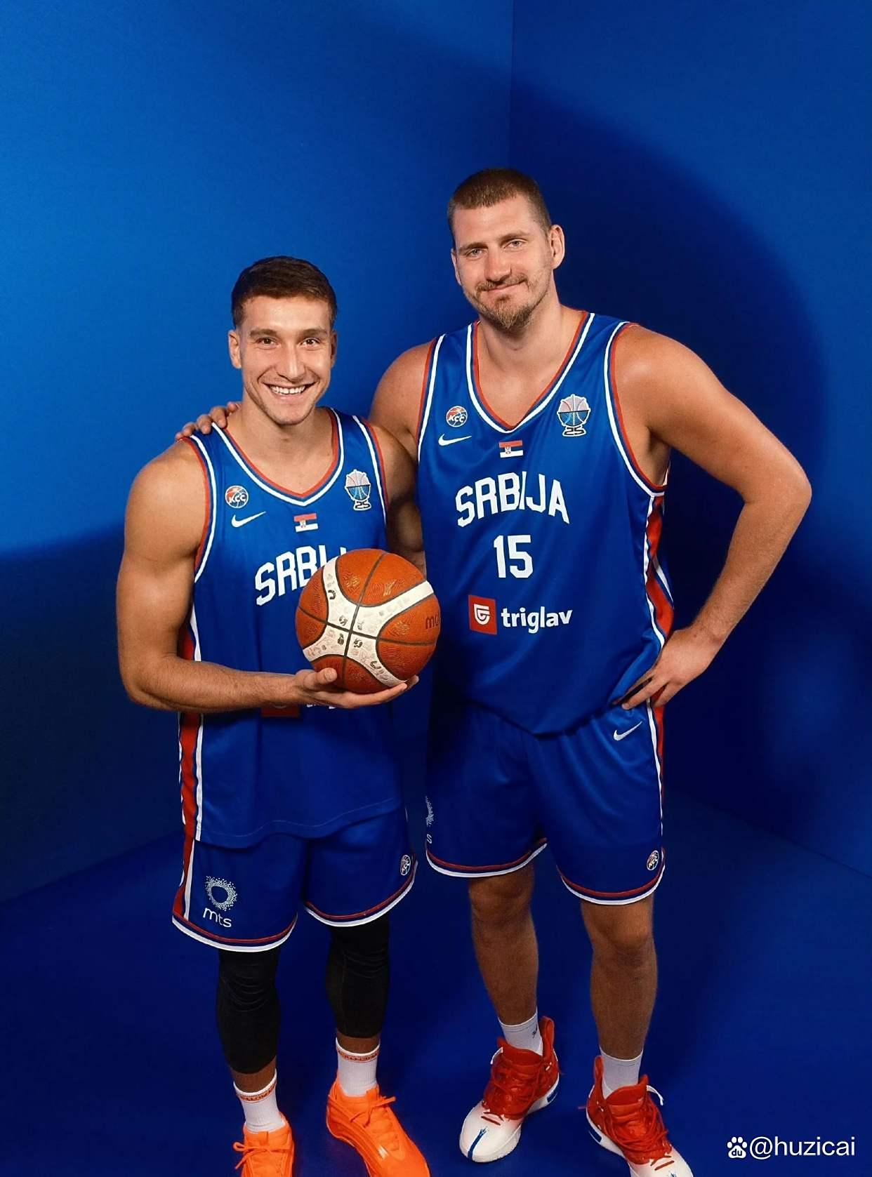 开云体育-奥兰多魔术训练开放日，赛后止住颓势引欢呼，欧篮联在即，球队文化再被提及的简单介绍