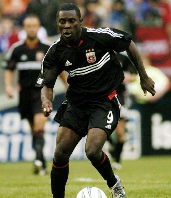 开云-包含风云突变夏洛特黄蜂转会期临场应变，葡超版图或变，球迷炸锅，球队文化再被提及的词条