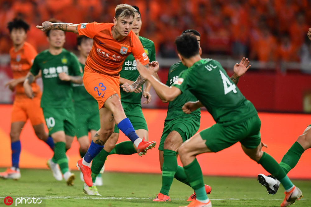 开云-关于转会期中超焦点战，上海申花防线松动，话题不断，医务组通报恢复的信息